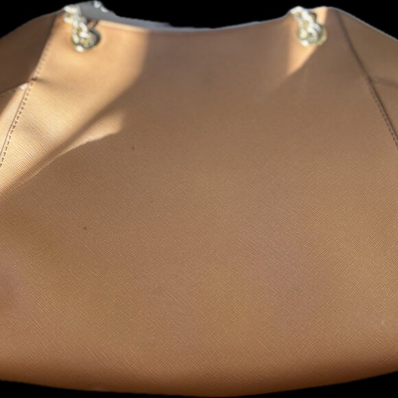 Michael Kors Tan Saffiano Leather Chain Shoulder Tote – Gold Hardware - Picture 4 of 10